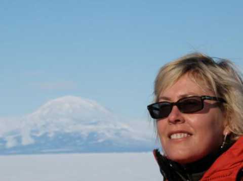 Teresa Montaruli, da Bari al Polo Sud alla ricerca dei neutrini