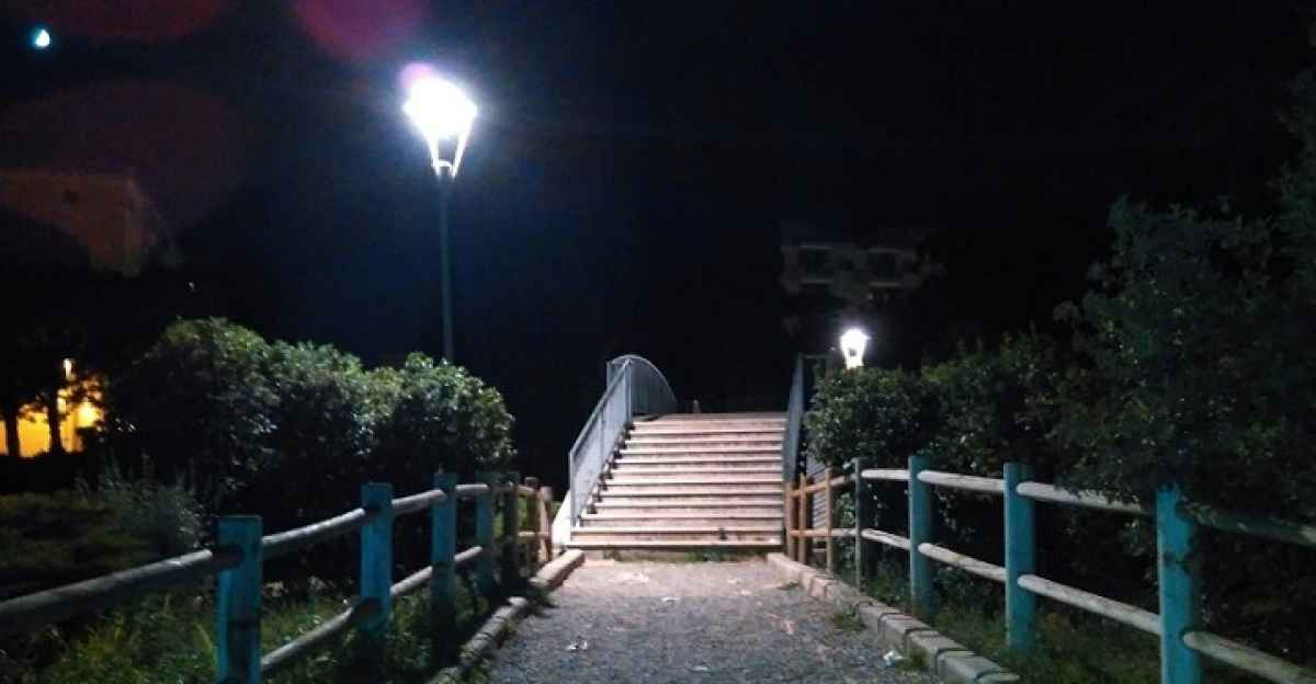 Bari Niente Spazi Per I Giovani Ma Di Notte Ci Intrufoliamo Nel Parco Barinedita Testata Giornalistica Online