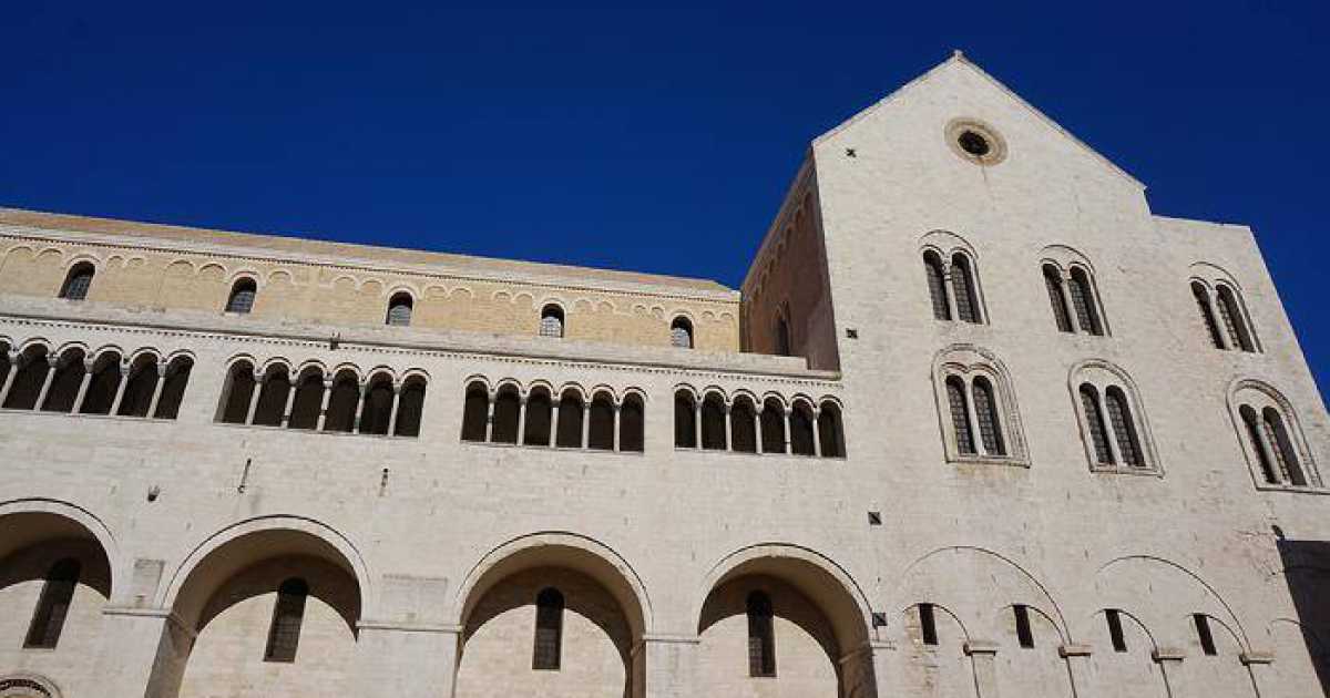 San Nicola di Bari: tra miracoli e leggende