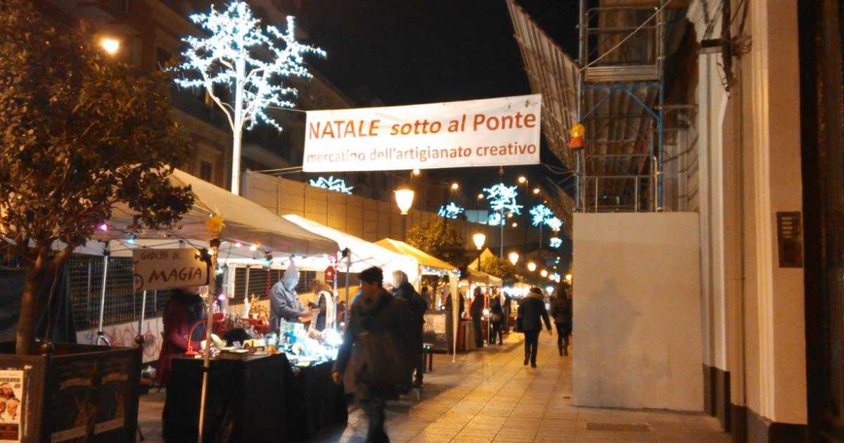 Viaggio tra i mercatini natalizi: creiamo pezzi unici, ma ci snobbano
