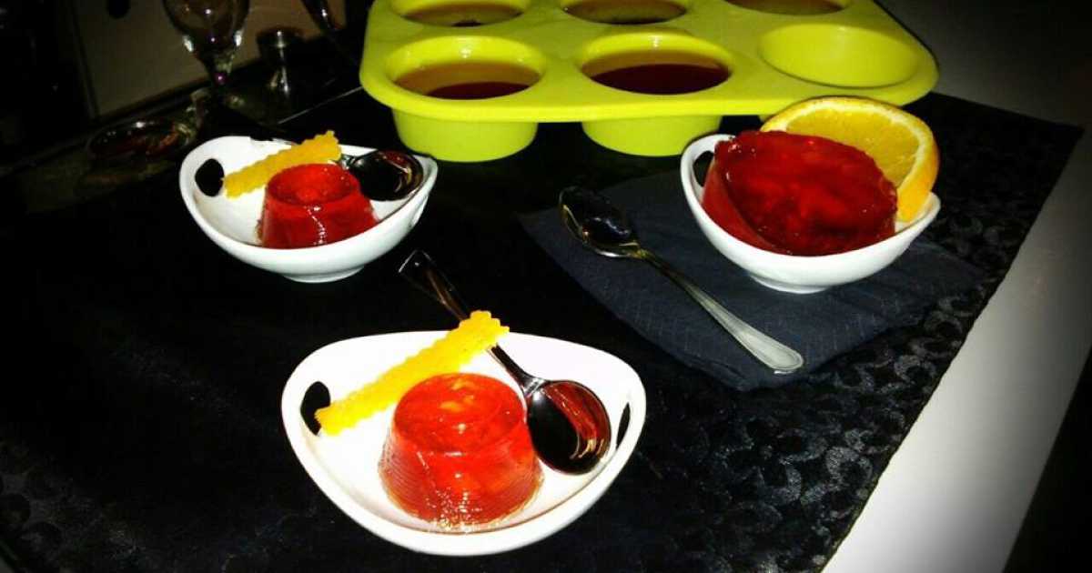 I cocktail molecolari: quando il Negroni si mangia con il cucchiaino
