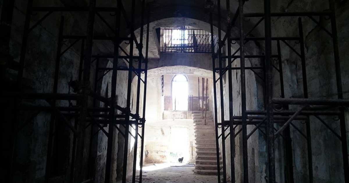 Bari, il pericolante ospedaletto di San Cataldo: �Abbiamo paura che crolli�