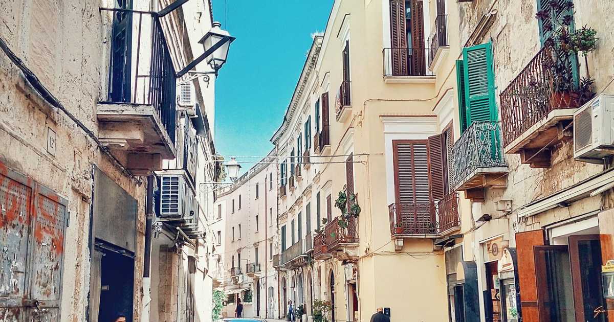Sale slot a Bari: quali leggi le regolamentano?
