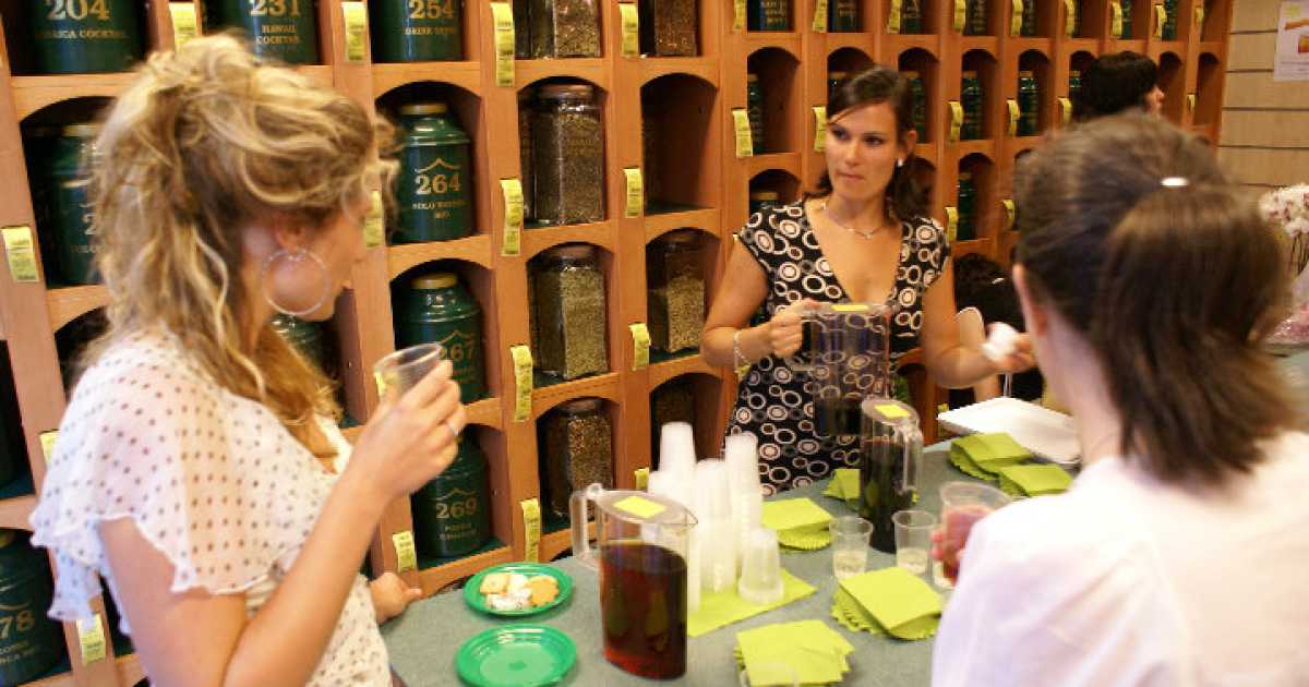 Addio alle vecchie abitudini: il t� sta prendendo il posto del caff�