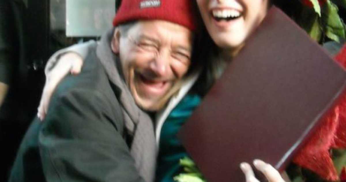 A Lingue se sei arrabbiato ci pensa Pasquale a farti sorridere: la storia