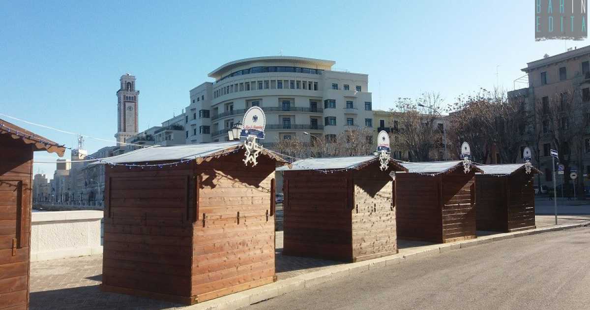 Bari, quelle casette in legno poste sulla rotonda: chiuse da un mese, a che servono?