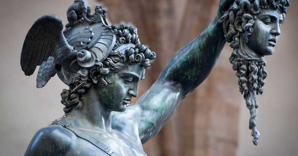 Bari, in Ateneo il ciclo di seminari ''Anatomia degli Eroi''