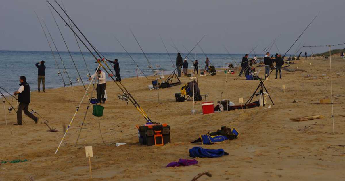 ''Puglia in pesca'': raduno di appassionati tra gare, risate e beneficenza