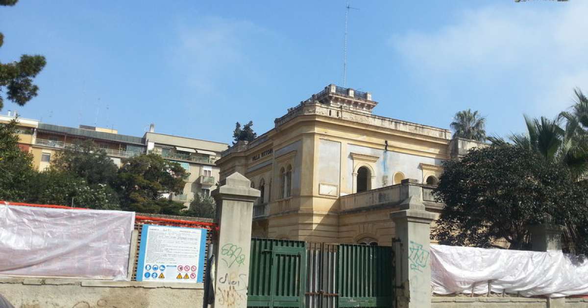 Carrassi, l'ottocentesca Villa Vittoria comprata e salvata dal degrado