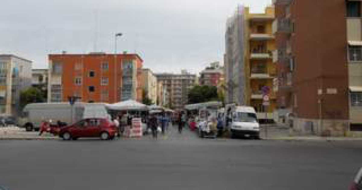 Japigia, cittadini vittime del mercato all'aperto e dell'abbandono