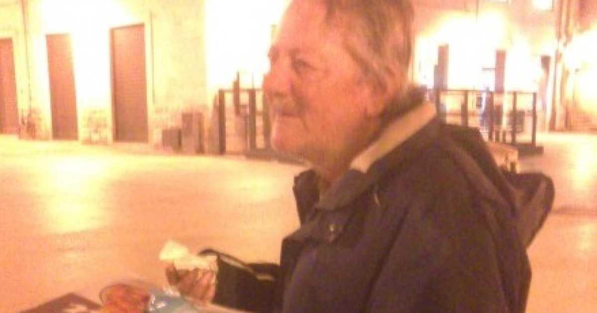 Michele di Bari vecchia ancora aggredito: �Ma sorridiamo, che la vita � bella�