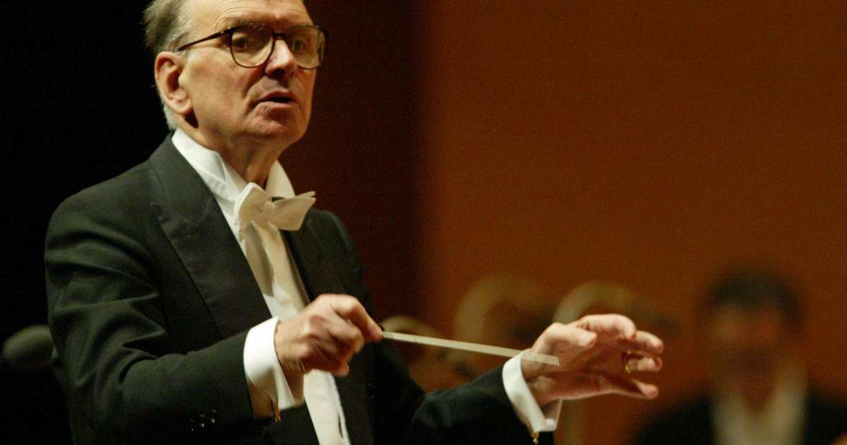 Bari, musica in via Sparano e Chiavi della citt�: � il giorno di Ennio Morricone