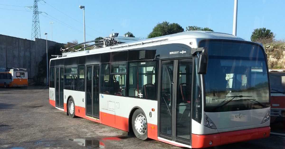 Filobus, Decaro: �Ora l'avvio dipende dall'Amtab�. La risposta dell'azienda