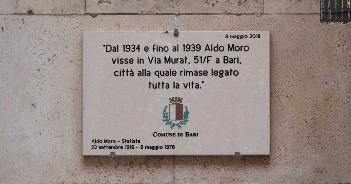Bari, �Aldo Moro non visse l�: la targa in onore del politico messa nel posto sbagliato