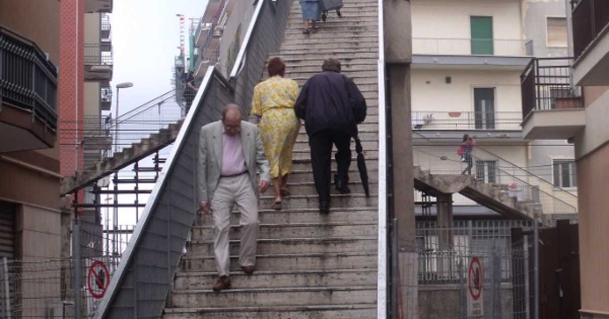 Japigia, c'� un ponte pericolante: ma i lavori sono fermi da due anni
