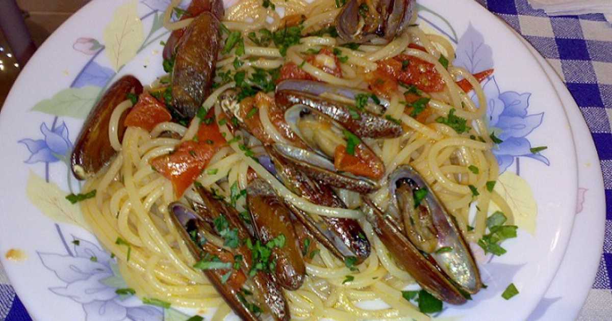 I datteri di mare: �Vietati s�, ma basta "conoscere" per comprarli a 50 euro al chilo�