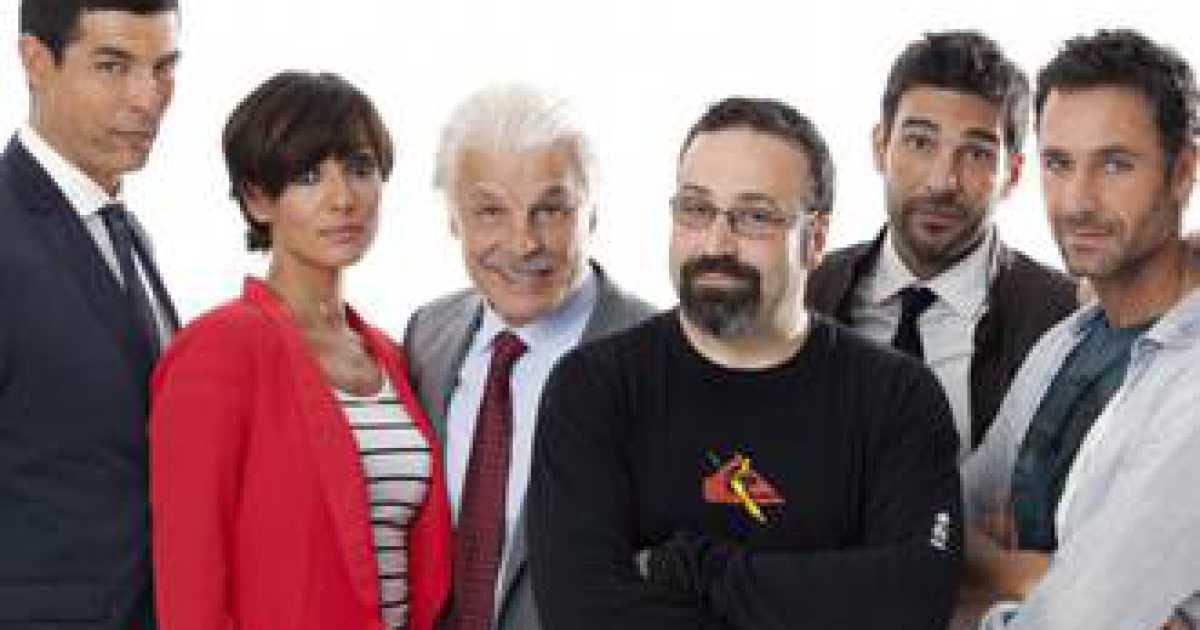 Film. "Viva l'Italia", commedia non scontata sulla politica corrotta del nostro Paese