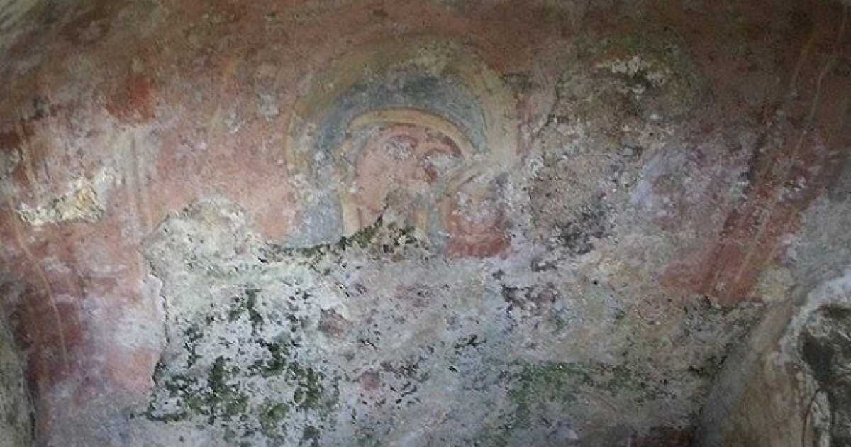 Il mistero di Santa Barbara: in rovina gli affreschi pi� antichi di Bari