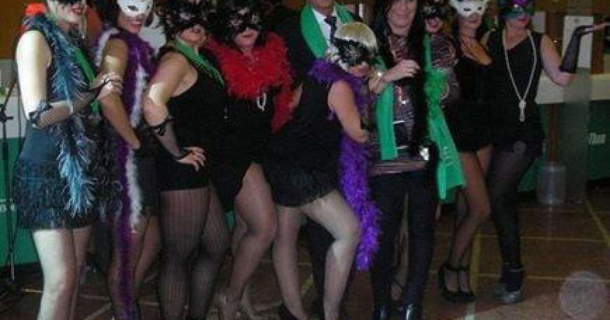 Burlesque, anche le baresi lo fanno: �Per esibire femminilit� e sensualit�
