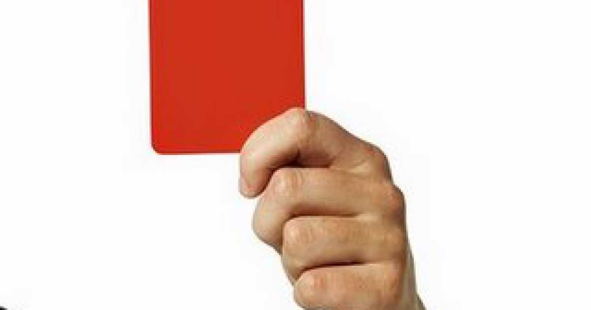 Risse, minacce e pressioni: la difficile vita dell'arbitro di provincia
