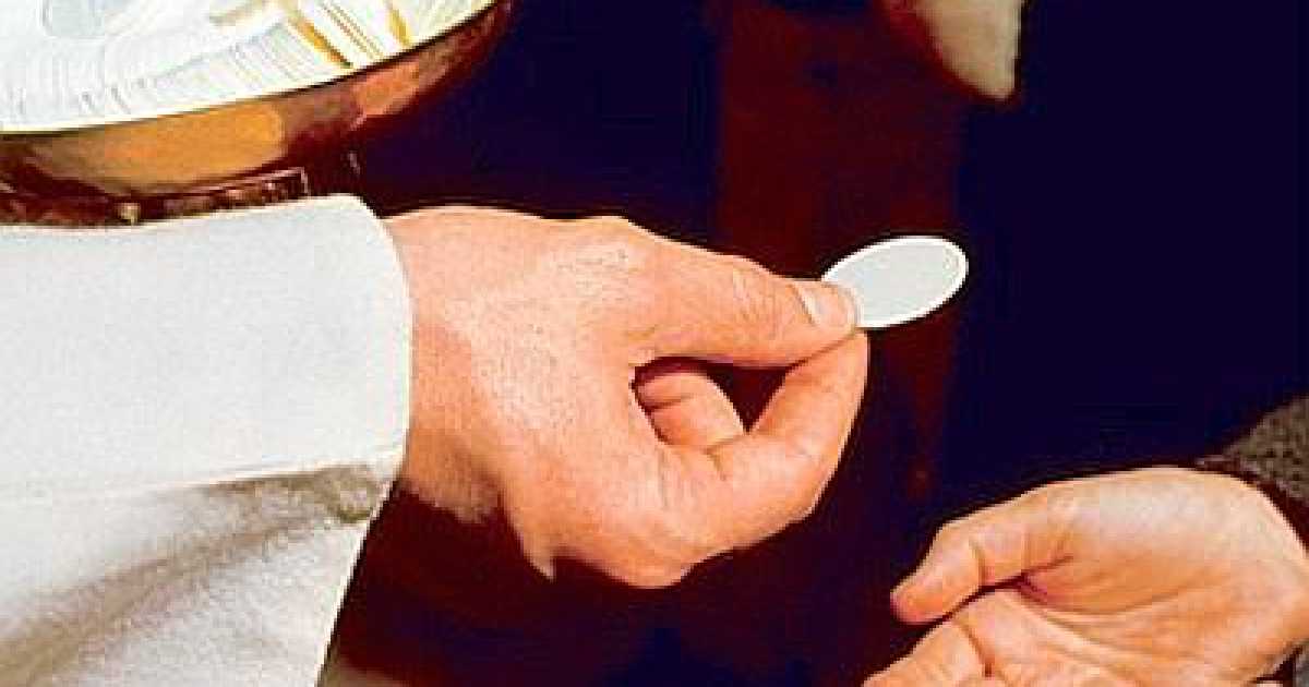 Comunione ai gay? A Bari ci sono preti che dicono ''s�'': �La sessualit� � personale�