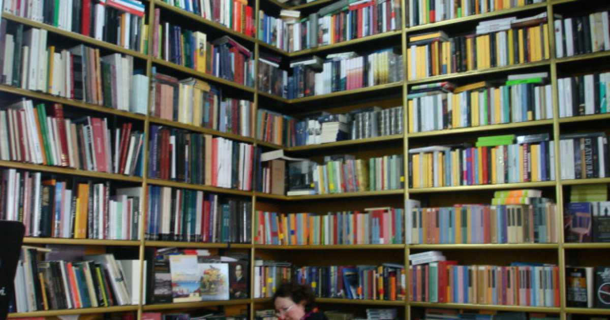 Feltrinelli: in libreria ci si incontra, si legge ma non si acquista