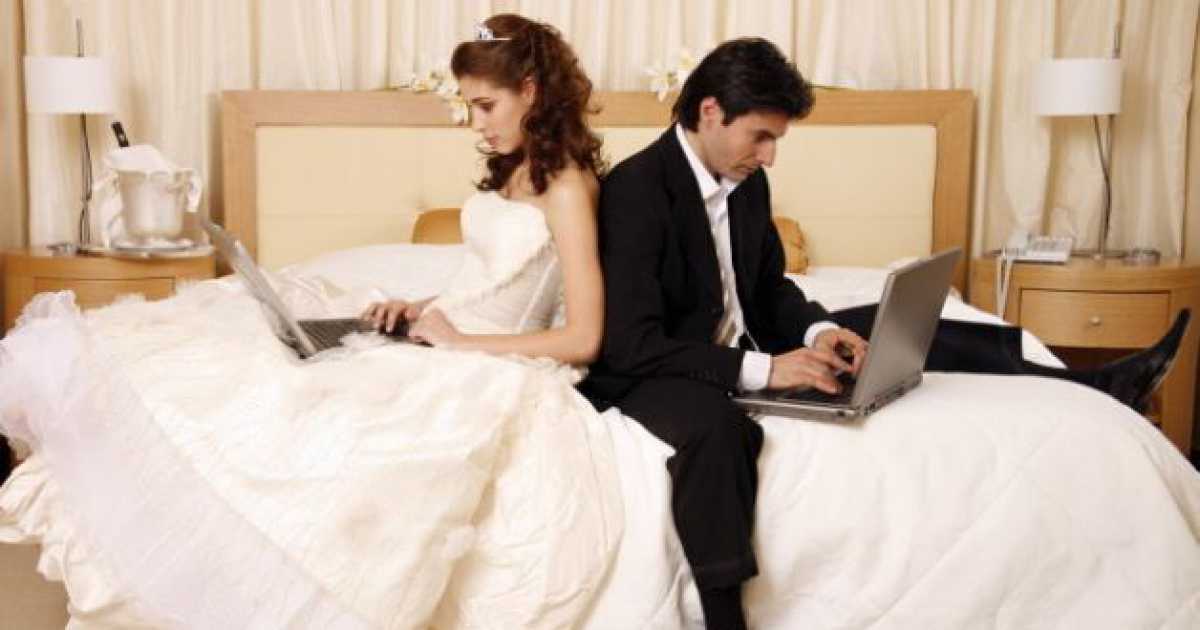 Facebook, le coppie con il profilo condiviso: �Perch� siamo un'unica realt�