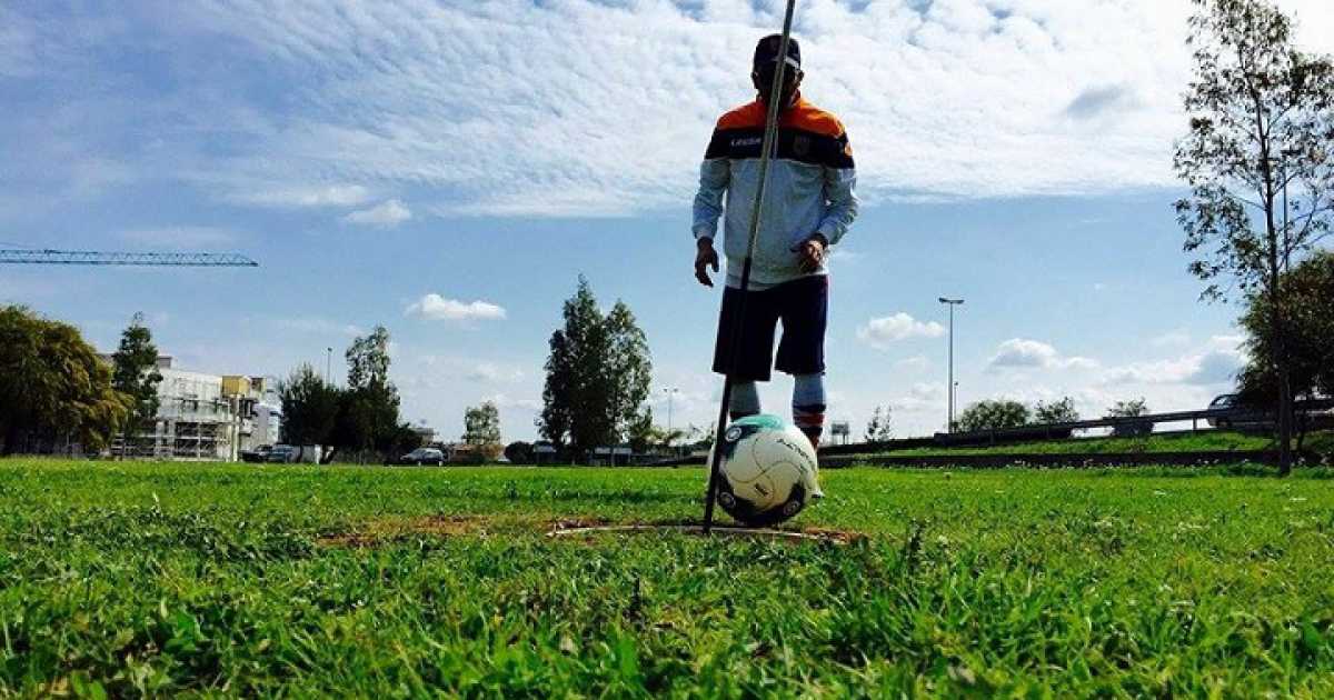 Il "footgolf", quando il pallone si calcia per metterlo "in buca": a Lecce c'� una squadra