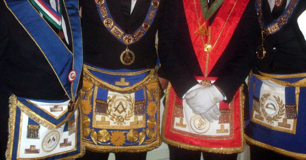 La Massoneria a Bari: �In citt� tre obbedienze e pi� di venti logge�