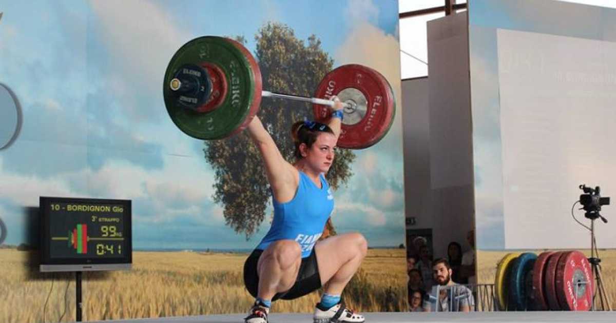 Sollevamento pesi, a Valenzano si allenano le ragazze della Nazionale