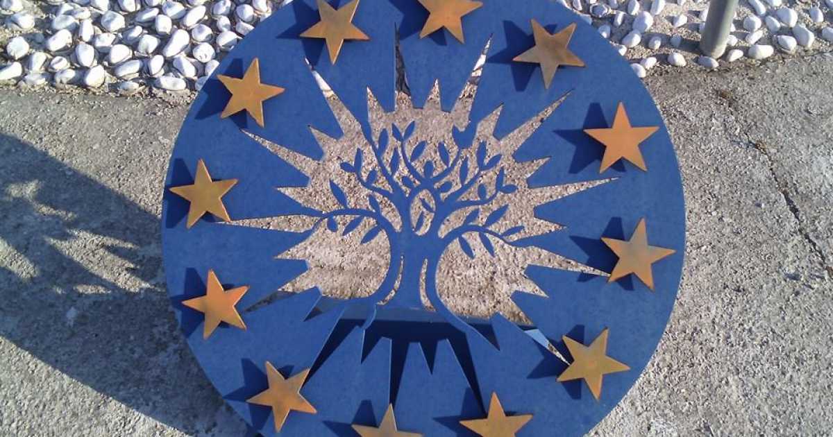 Xylella, tutti contro lo Iamb: �Ma non c'� cura, gli ulivi vanno abbattuti�