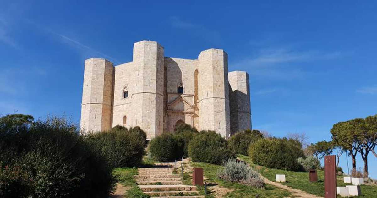 Andria, dopo il Covid-19 riapre Castel del Monte