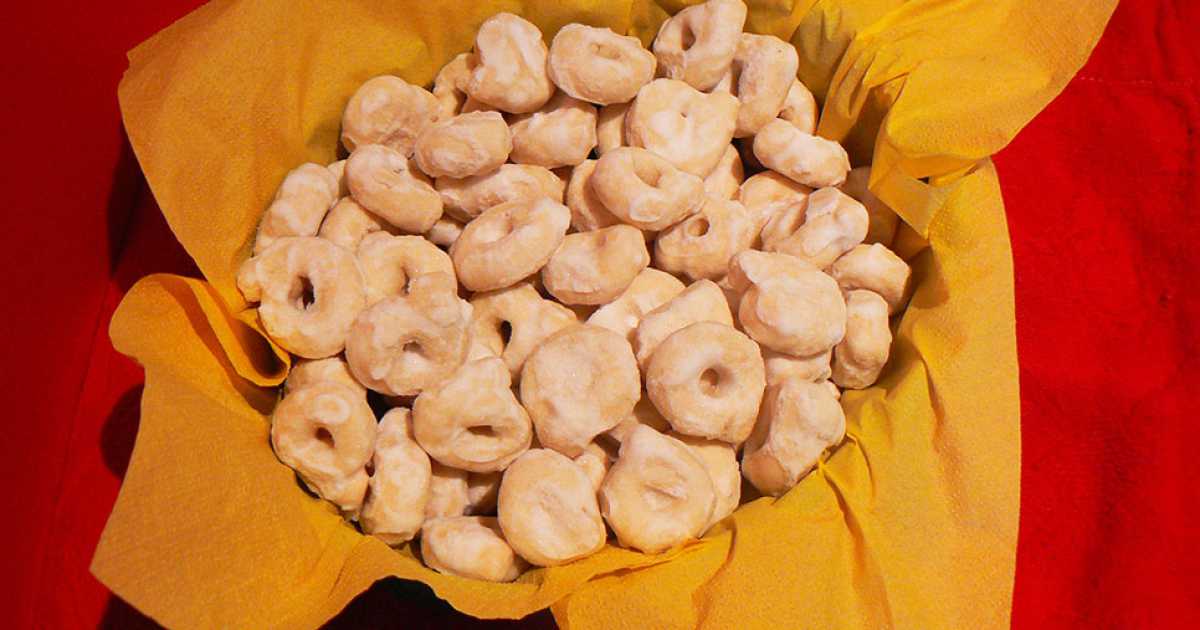 Gli ''occhi di santa lucia'', il dolce natalizio che Bari sta dimenticando