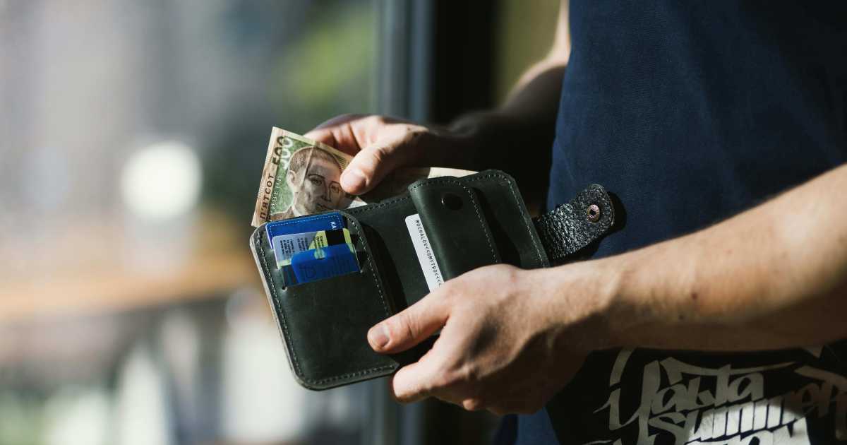 Pagamenti digitali e commercio locale a Bari: Come bar, negozi e mercati si stanno adattando