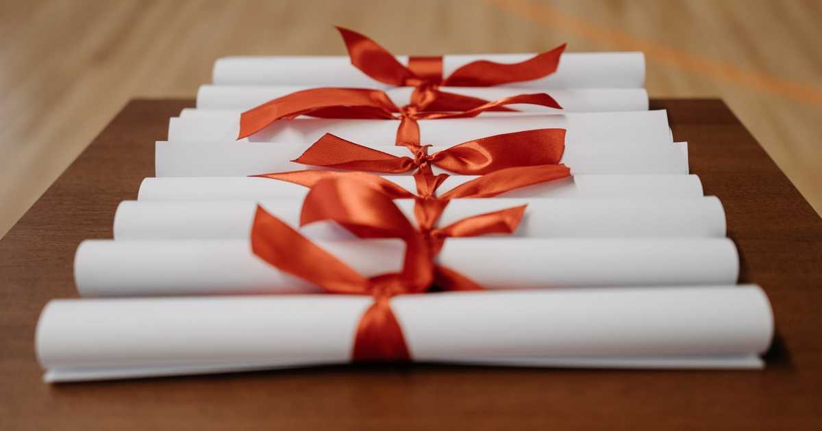 Diplomarsi a scuola una seconda volta? In Italia si pu�: �Esami affrontati con pi� "maturit�"�