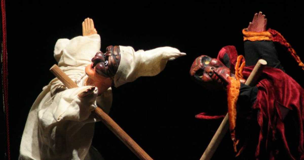 Ostuni, il burattinaio Enrico cultore delle "Guarattelle": �E' il fascino di Pulcinella�