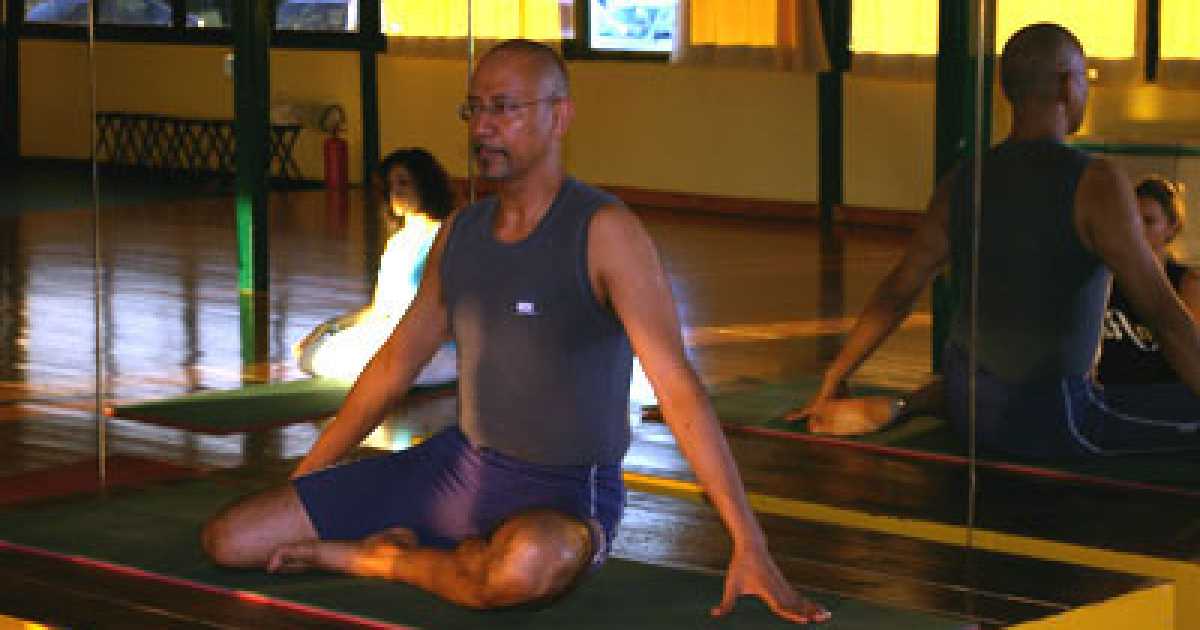 Ranil, il maestro di pilates che opera le ''preghiere di guarigione'' 