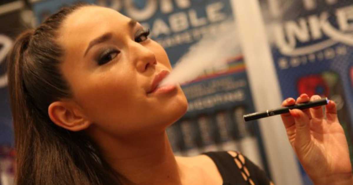 Sigaretta elettronica: � boom anche a Bari. Ma fa smettere di fumare?