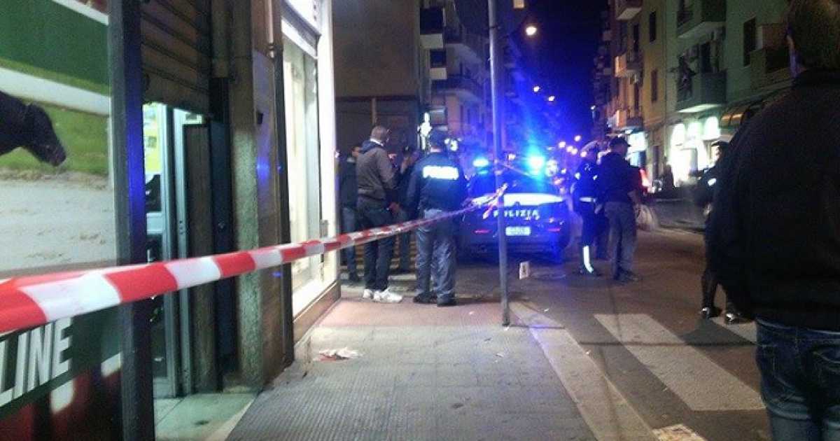 Quartiere Carrassi di Bari, colpi di pistola in via Pellegrini: ucciso 21enne