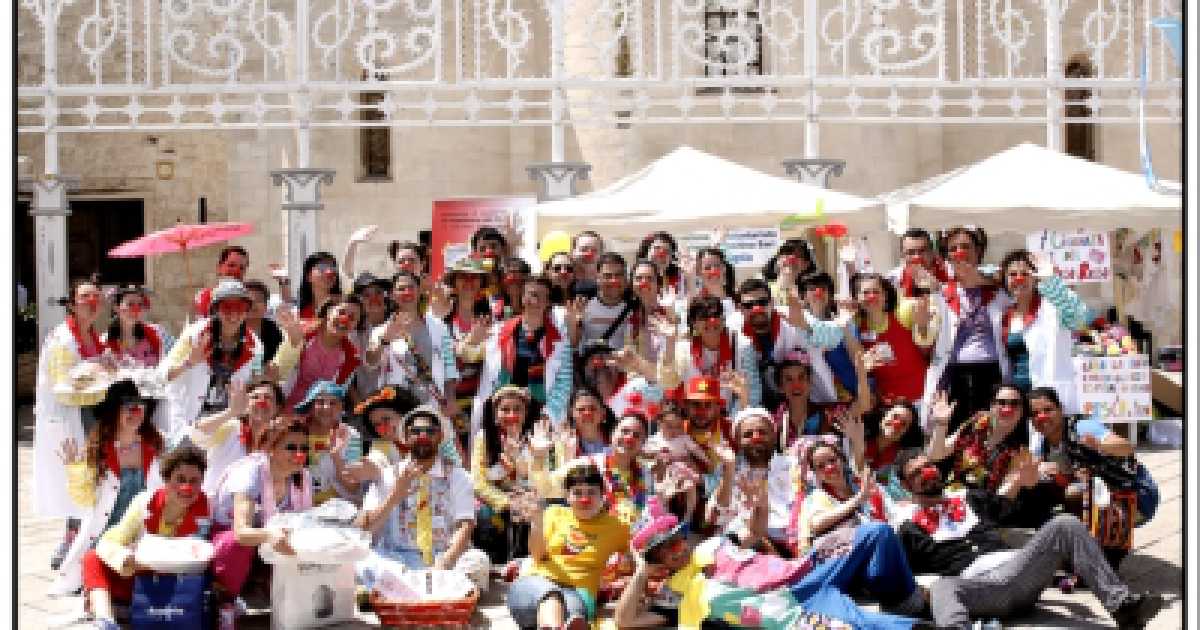 Clownterapia, per regalare sorrisi a chi li ha persi