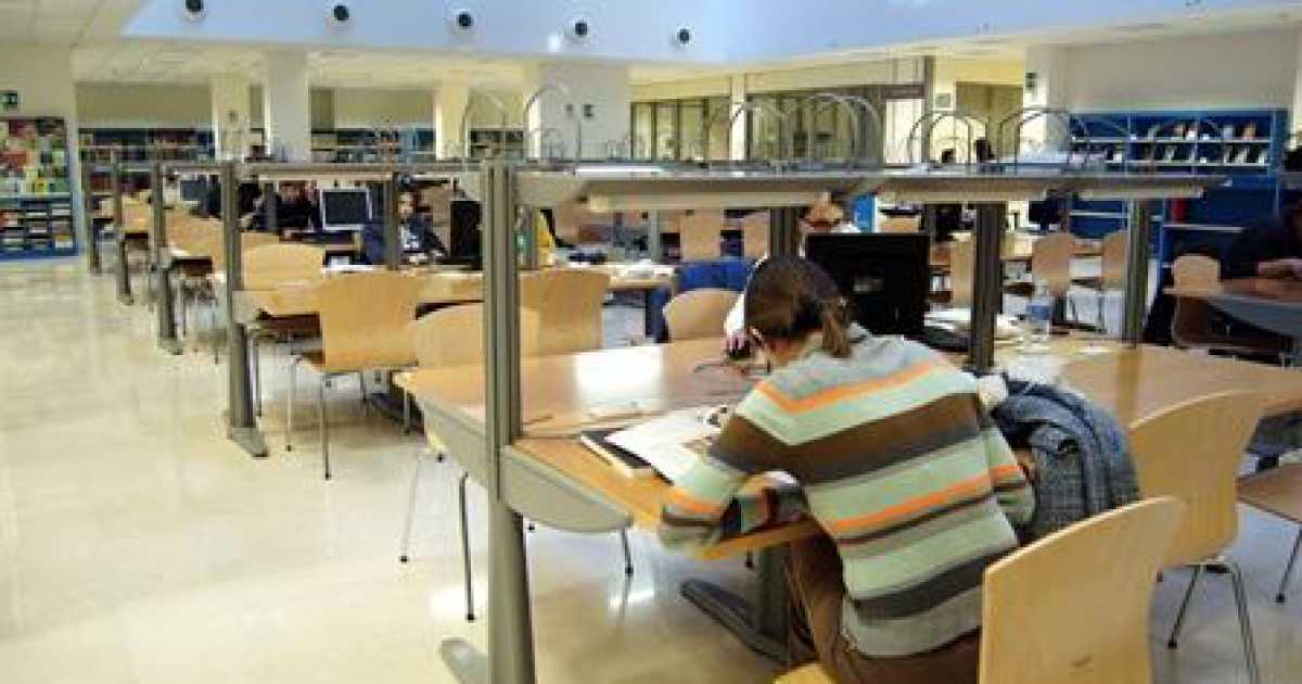 Biblioteca Nazionale, pochi visitatori: troppo lontana e mal collegata 