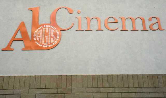 Il cinema all'ombra delle multisale/2: la storia di Esedra e ABC