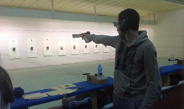 Pistole e carabine: il poligono di via Napoli casa del tiro a segno barese