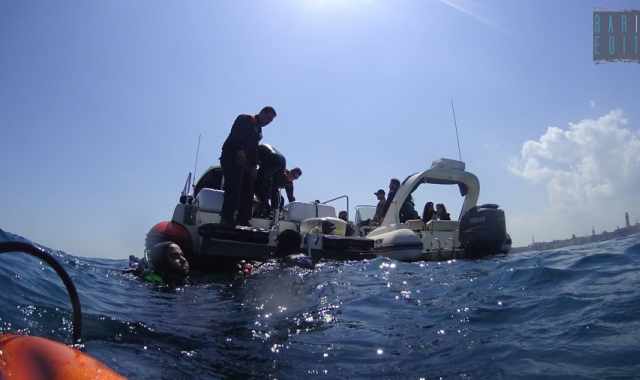Bari, sott'acqua alla ricerca dell'isola di Monte Rosso: ecco cosa  stato trovato