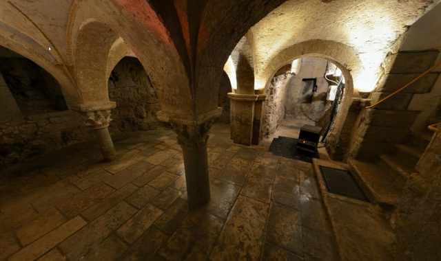 Monastero di San Benedetto: sotto i piedi dei baresi un luogo leggendario