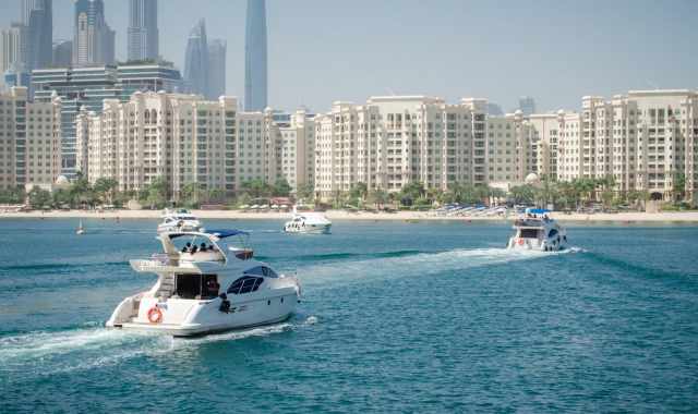Marchi di yacht italiani: Noleggio di yacht di lusso negli Emirati Arabi Uniti