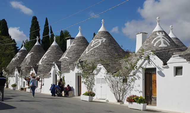 Alberobello: la Lonely Planet inserisce il paese dei trulli tra i 500 luoghi pi belli del pianeta