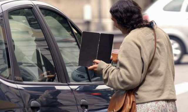 I rom ''baresi'': quanti sono, cosa fanno, dove e come vivono