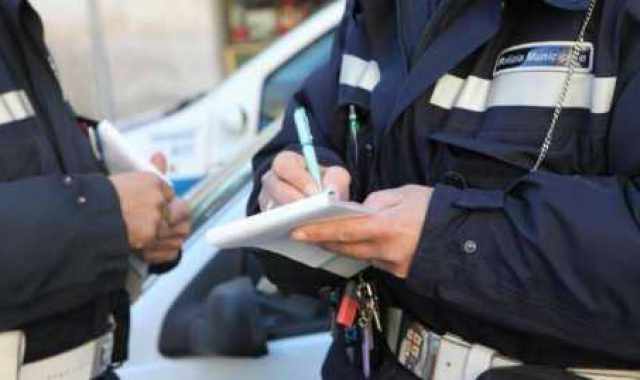 Bari, dal 18 maggio "strisce blu" di nuovo a pagamento