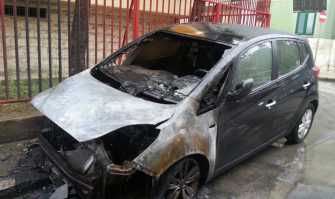 Dopo il bar data alle fiamme un'altra auto: � allarme a Poggiofranco 